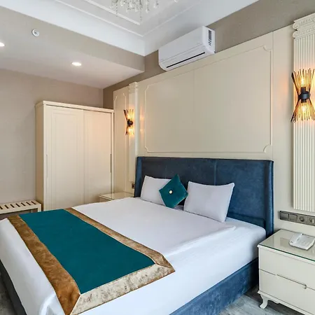Marnas Hotel 4*