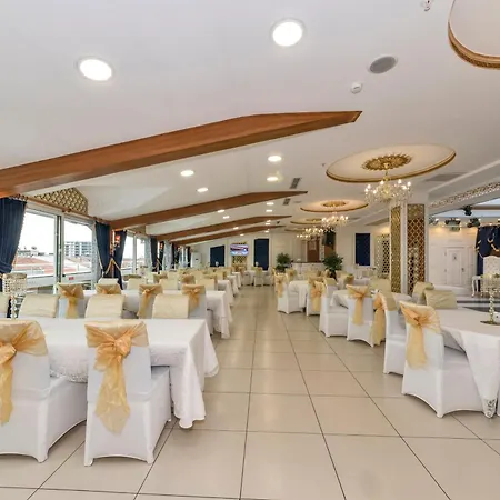 Hotel Marnas