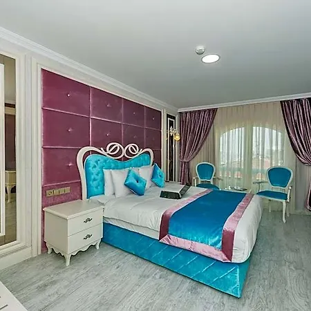 Hotel Marnas 4*