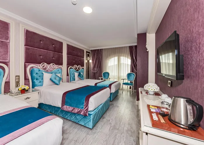Marnas Hotel 4*